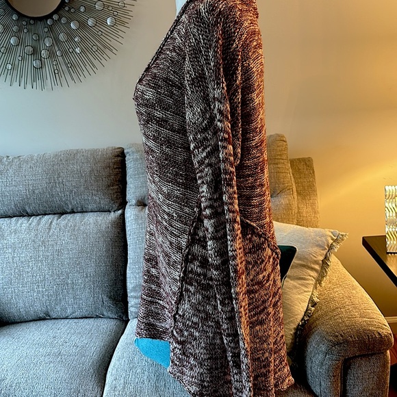 Michael Stars Burgundy/white split back sweater - Picture 10 of 10